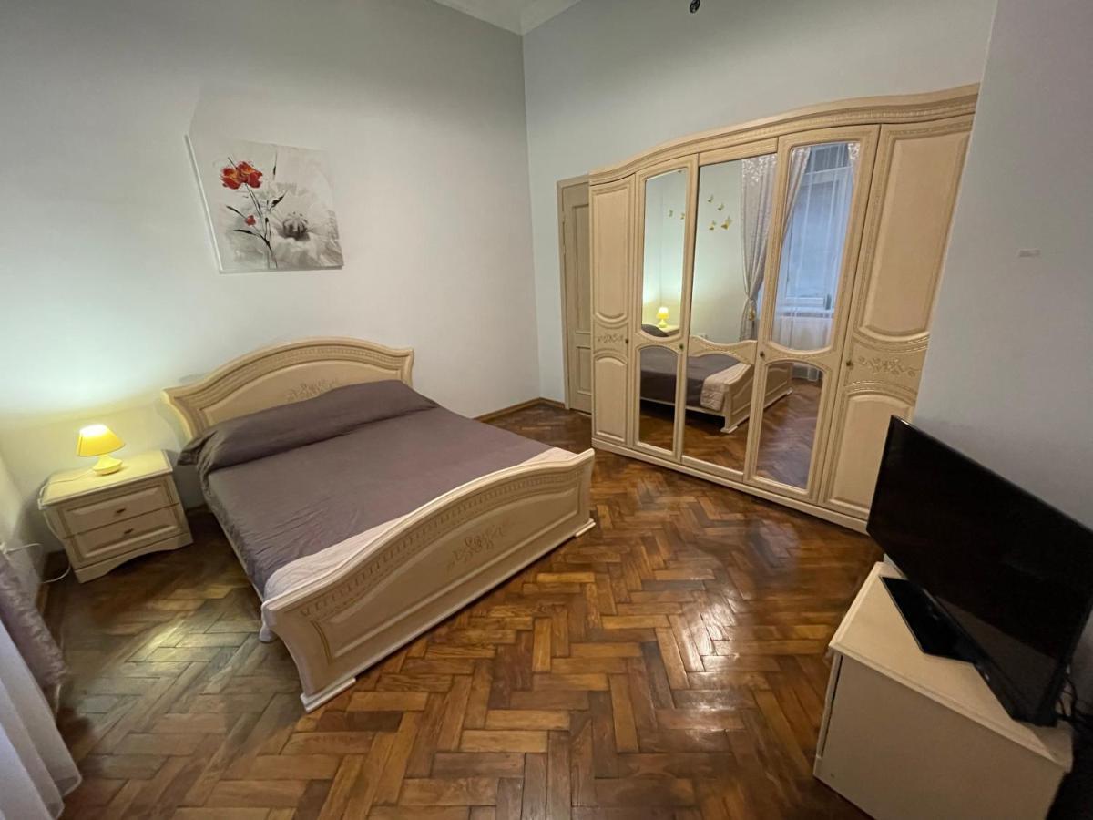 3 Rooms Apartments In The City Centr Liov Exterior foto