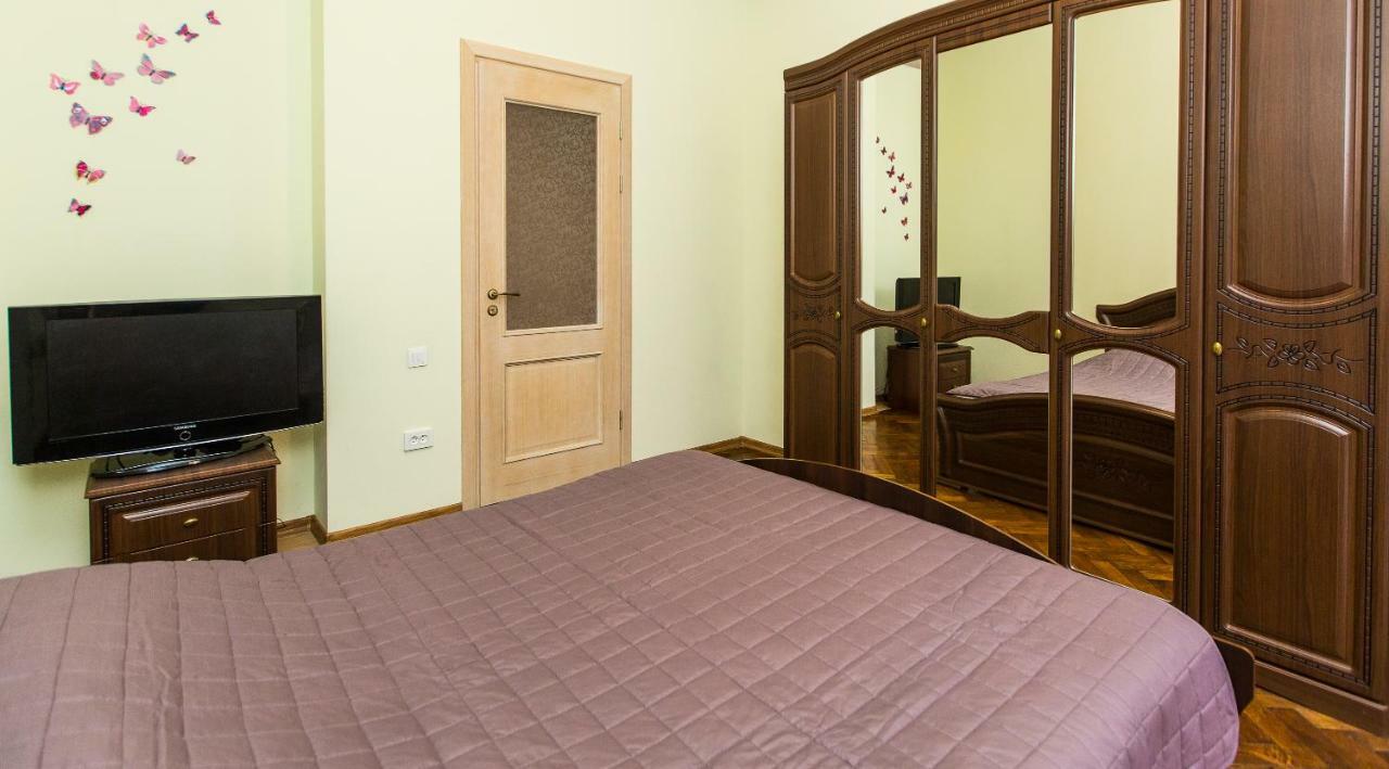 3 Rooms Apartments In The City Centr Liov Exterior foto