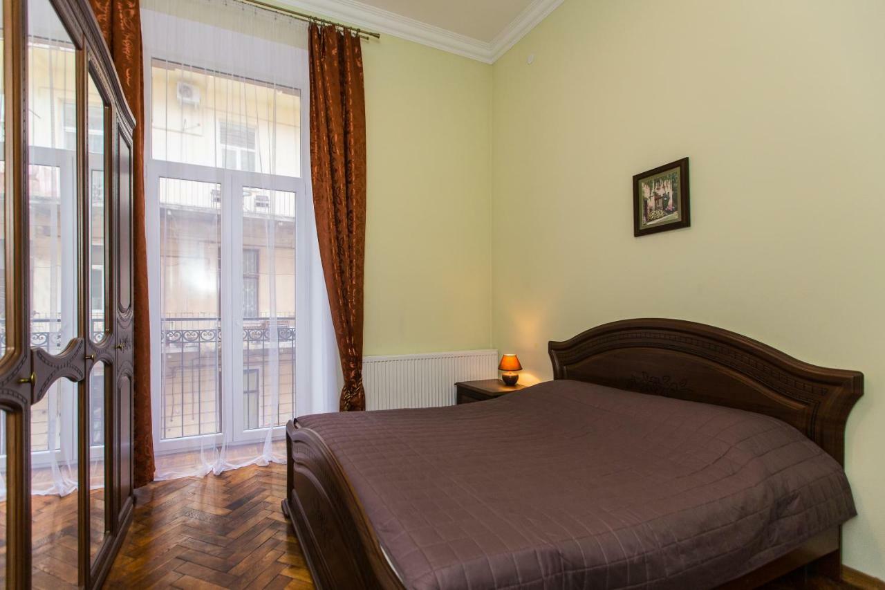 3 Rooms Apartments In The City Centr Liov Exterior foto