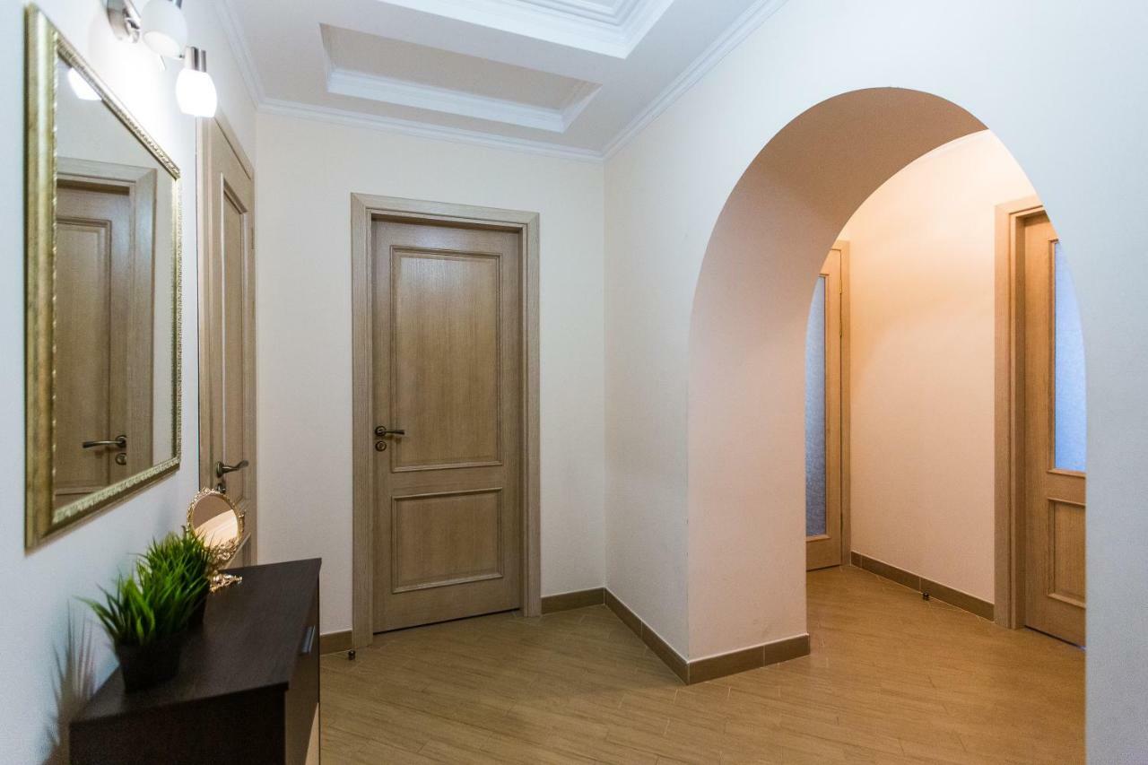 3 Rooms Apartments In The City Centr Liov Exterior foto