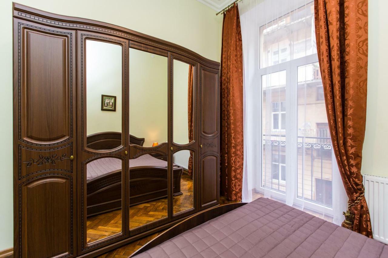 3 Rooms Apartments In The City Centr Liov Exterior foto